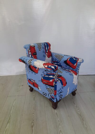 çocuk koltuğu arabalı